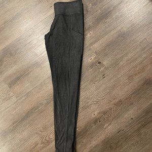 PINK Victoria's Secret Ultimate Metallic Legging